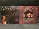 2 WAYLON JENNINGS Vinyl Record LP Lot- Greatest Hits Good Hearted Woman