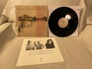 1995 Foo Fighters Self Titled LP Roswell Records 724383402717 VG+/VG+ UK Vinyl