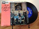 IN THE HOLLIES STYLE[TOO MUCH MONKEY BUSINESS   NOBODY]1965 SPANISH EP 45 Odeon