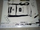 THE SNUTS    MIXTAPE  VINYL SIGNED SLEEVE / NEW