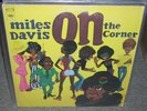MILES DAVIS on the corner ( jazz )