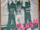 THE CLASH - White Riot/1977 - Sleeve Signed By Band