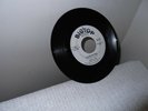 JAMIE COE - CLEOPATRA / BUT YESTERDAY - ORIGINAL BIGTOP PROMO 45