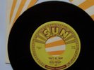 ELVIS PRESLEY SUN RECORD WITH SUN SLEEVE THATS ALL RIGHT #209 TRULY MINT