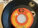 Tommy & The Rivieras-Messin’ With The Kid/Detroit City 1967 Garage Rock 45RPM