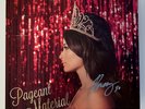 *SIGNED* Kacey Musgraves 