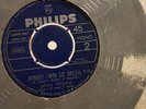 JOHNNY HALLYDAY - DEUX AMIS POUR UN AMOUR 7