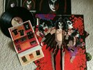 KISS GENE SIMMONS 1978 SOLO LP NBLP 7120 + INSERT POSTER MERCHANDISE FORM AUCOIN