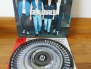 ⭐SIGNED⭐ Sea Girls - Homesick - Zoetrope Vinyl Blood Records Ltd 0219/1000