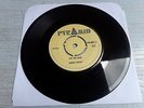 Pyramid-Derrick Morgan – Kill Me Dead -7' VG