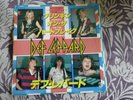 Def Leppard - Bringin' On the Heartbreak 7