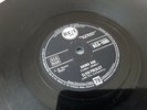 Elvis Presley, Hound Dog / Blue Suede Shoes, RCA-1095, UK 78 RPM