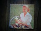 Helmet - Betty  2x10