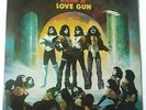 KISS  LOVE GUN  1977  WITH GUN AND BANG  MERCH SHEET  PYE/CASABLANCA