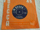 THE BO STREET RUNNERS  -  BO STREET RUNNERS / TELL ME - 1964 UK  ORIG. 7