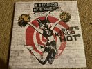 5 SECONDS OF SUMMER She's Kinda Hot 2015 UK red vinyl 7