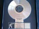 Elvis Presley RIAA BPI Award verliehen an Ihn