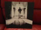 NEIL YOUNG LP LE NOISE IN EXCELLENT CONDITION