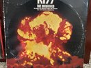 KISS The Originals 3LP Record Set w/Booklet 1976 Dressed To Kill Hotter Than Hel