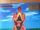Earthling coloured vinyl david bowie. Transparent green. No. 001643