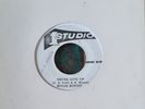 Never Give Up Sugar Minot 1977 Studio I 7inch  VG  Plus Con 165