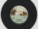 ESCORT/ MY CHERIE AMOUR - BARRY BIGGS (70 REGGAE ROOTS 7