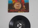 The Beatles Sargent Peppers Lonely Hearts Club Band vinyl Single 7' R 6022 1967