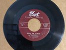 HEAR  RARE DOO WOP 45 The Commodores Riding On A Train Uranium VG+ DOT