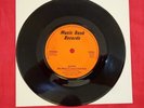 RARE NOVELTY PUNK-ABH-GEOFFREY(WHO WANTS TO LISTEN TO PUNK)-UK MUSIC BANK