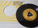 ELVIS PRESLEY: mystery train / i forgot to remember to forget SUN 7