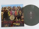 LP THE BEATLES SGT PEPPERS -AUSTRALIE-DISQUE COULEUR EX ETAT COMME NEUF+CD KDO