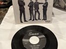 THE BEATLES - She Loves You / I'll Get You - Vinyl 45rpm 1964 Swan S-4152-S RARE