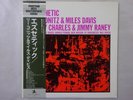Lee Konitz & Miles Davis / Teddy Charles &   Ezz-thetic  SMJ-6524 Japan   LP OBI