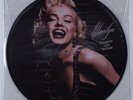 MARILYN MONROE Diamonds Are A Gril's Best Friend 10