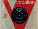 Davie Jones & King Bees 