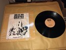Big Country - fields of fire - 12” 1983 vgc+/ex signed stuart adamson skids + 3