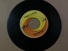 The Beatles - Twist And Shout / There's A Place 45rpm VG TP5
