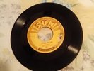 C&W Bopper 45 - Johnny Cash - I Walk The Line/Get Rhythm - Sun 241  original