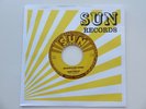 ELVIS PRESLEY  SUN 45  MILKCOW BLUES BOOGIE   SUN 215    1970s  REPRO