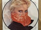 OLIVIA NEWTON-JOHN 7
