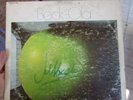 SIGNED JEFF BECK ALBUM (BECK-OLA)