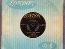 FONTANE SISTERS - SEVENTEEN rare UK 1955 / ROCK ’N’ ROLL / GOLD LONDON / EX+++