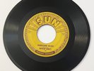 Sun 198 Howard Seratt  I must be saved / Troublesome waters  45 with pushmarks