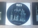 KISS DRESSED TO KILL  - RARE 12