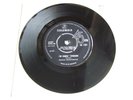 Sounds Incorporated - I'm Comin' Through / On The Brink - Columbia - Vinyl 7