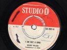 SOUL VENDORS - TAKE ME / DELROY WILSON - I'M NOT A KING - STUDIO ONE