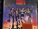 KISS 