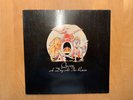 QUEEN - A DAY AT THE RACES - LP Mint- (3x auf einer Highendanlage abgespielt) 