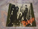 * THE CLASH * SELF TITLED DEBUT LP * CBS 82000 * 1977 1ST UK PRESSING *