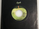 Beatles / Hey Jude & Revolution / 1968 East Coast 45 w Apple Co. Slv / VG+++